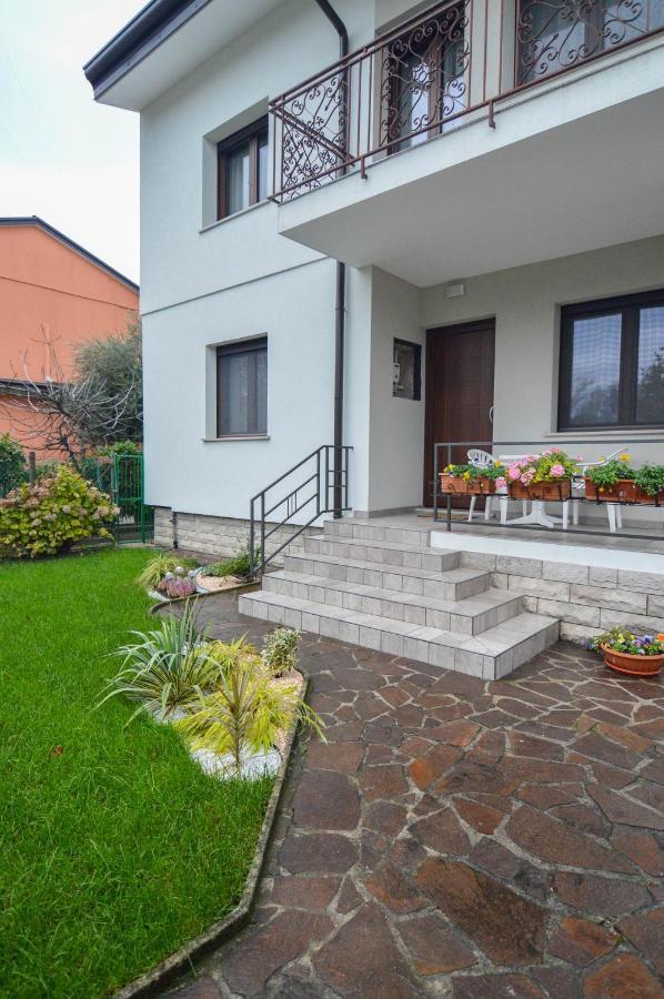 Casa Vacanze Nonno Asterio Monfalcone Exterior foto
