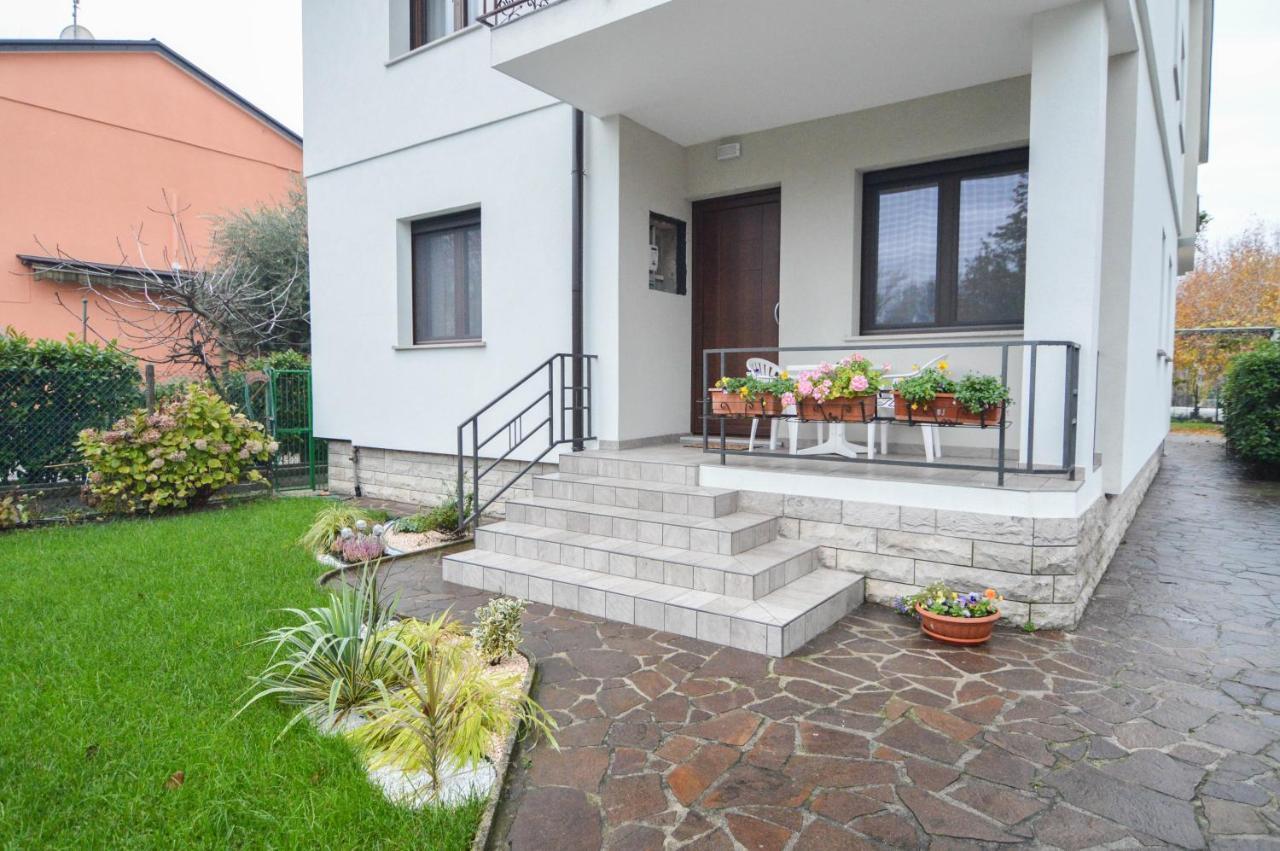 Casa Vacanze Nonno Asterio Monfalcone Exterior foto